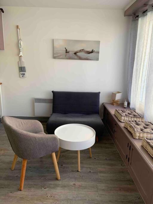 Souplex 50M De La Plage Et Des Commerces Houlgate Ngoại thất bức ảnh